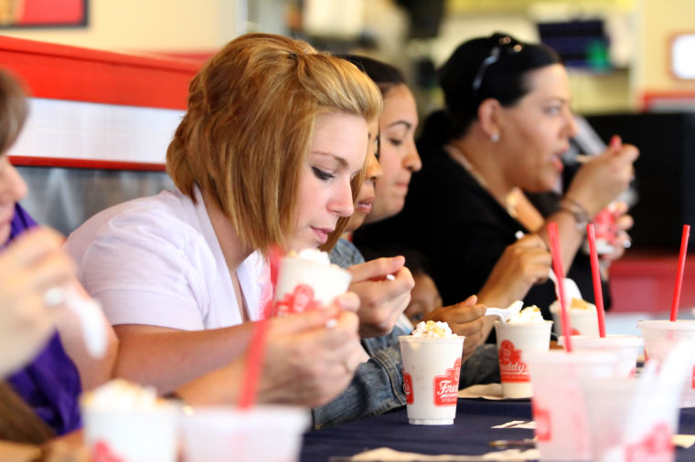Freddy's creates sundae for USO